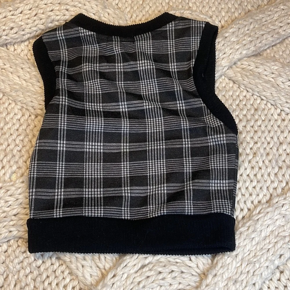 Top - Picture 2 of 2